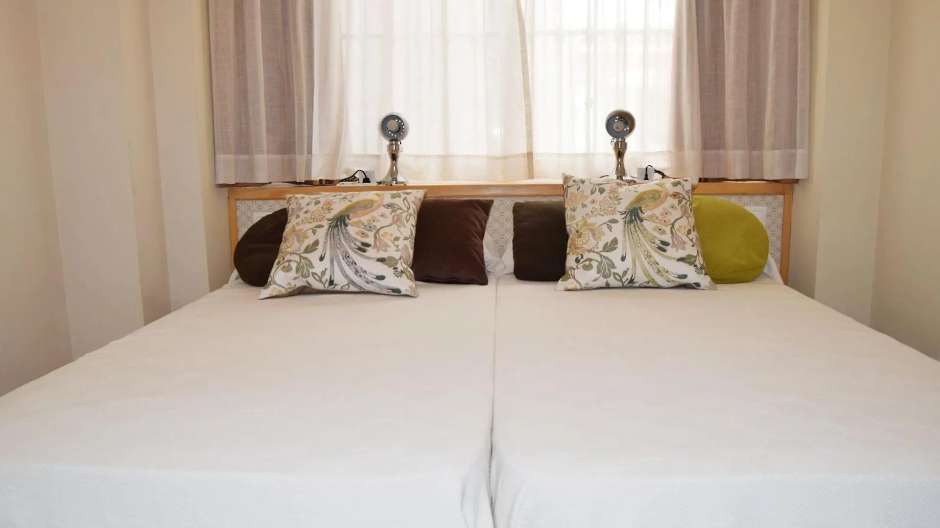 Spacious Apartment In Marbella Sea View & Shared Pool 0*,